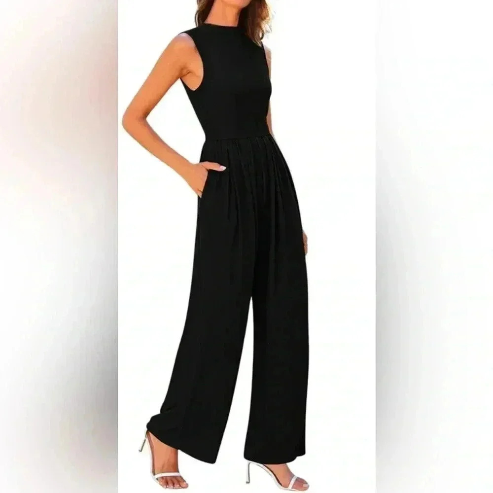 Black Sleeveless Jumpsuit with Wide legs, pockets, zipper on back, size Small